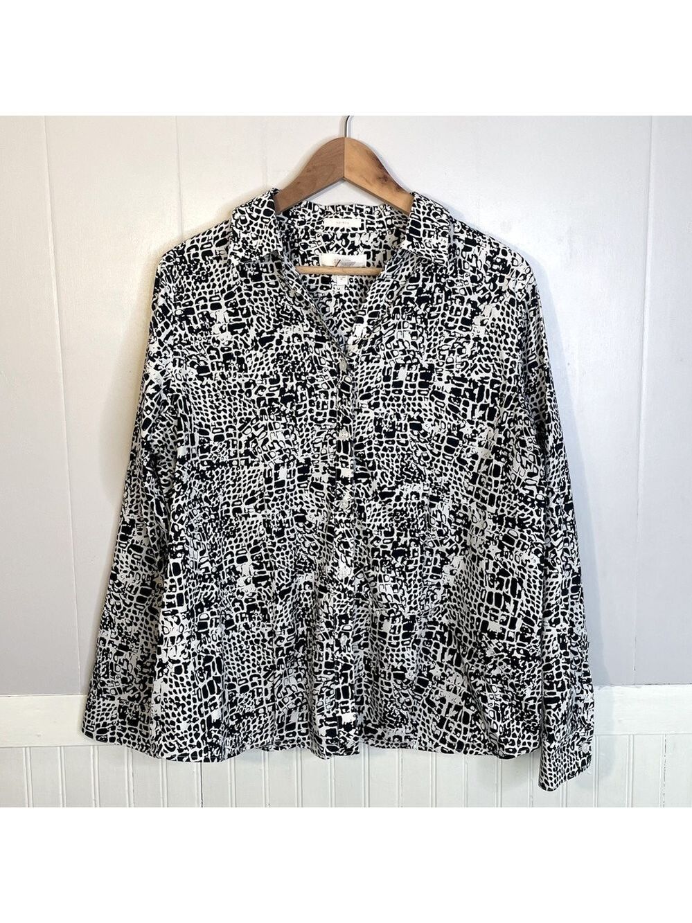 Chico's Black & White snakeskin print Button-Down Shirt, blouse